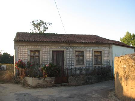 <b>Edif�cio na Travessa do Poci[...]</b>