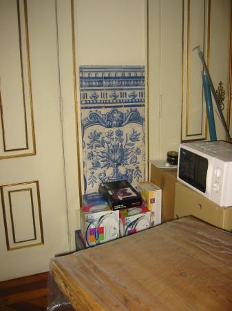 <b>Revestimento cermico da sal[...]</b>