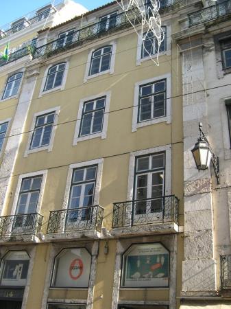 <b>Edif�cio na Rua dos Fanqueir[...]</b>