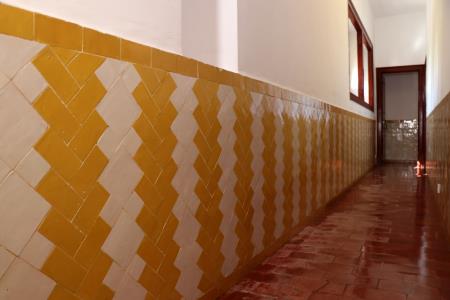 <b>[piso 1] Corredor de acesso [...]</b>