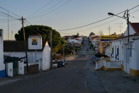 <b>Edifcio na Estrada Nacional[...]</b>