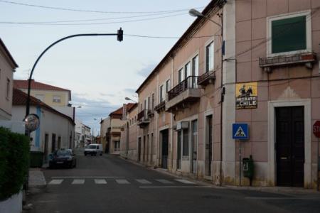 <b>Edifcio na Rua Francisco Al[...]</b>