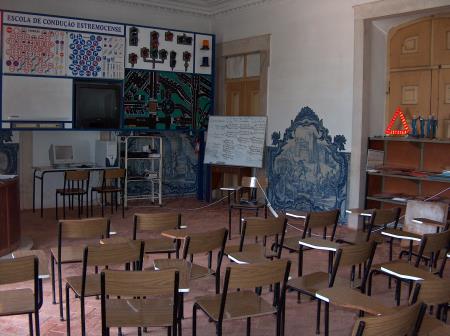 <b>Sala de aulas</b>