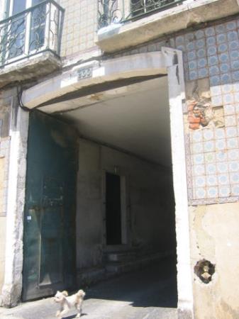 <b>Edifcio na Rua da Junqueira[...]</b>