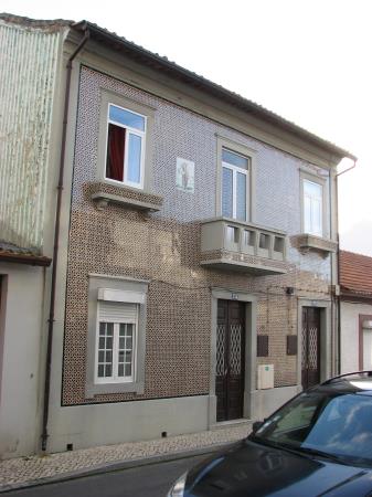 <b>Revestimento cermico da fac[...]</b>