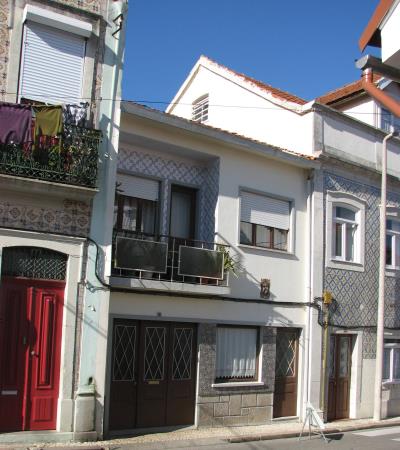 <b>Fachada principal</b>