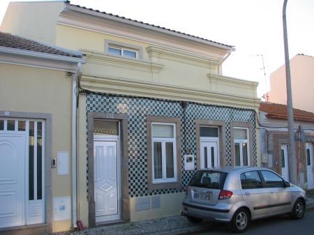 <b>Revestimento cermico da fac[...]</b>